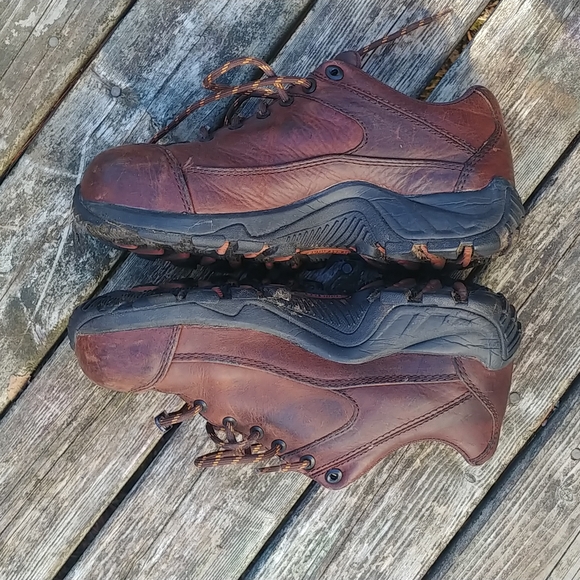 Wolverine work shoe - Picture 7 of 8